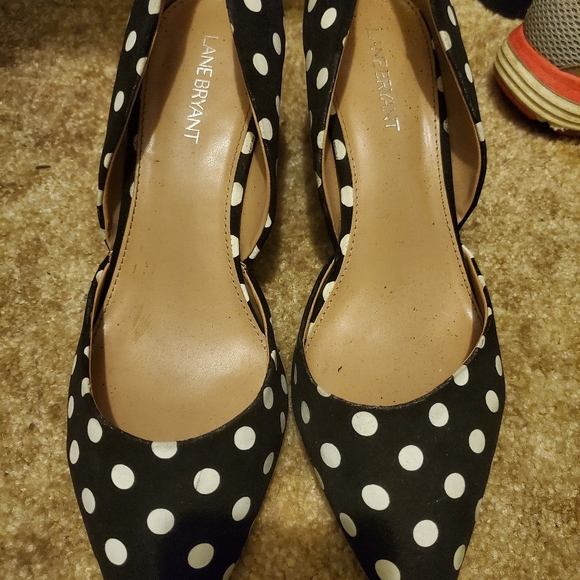 Heels - Picture 1 of 4